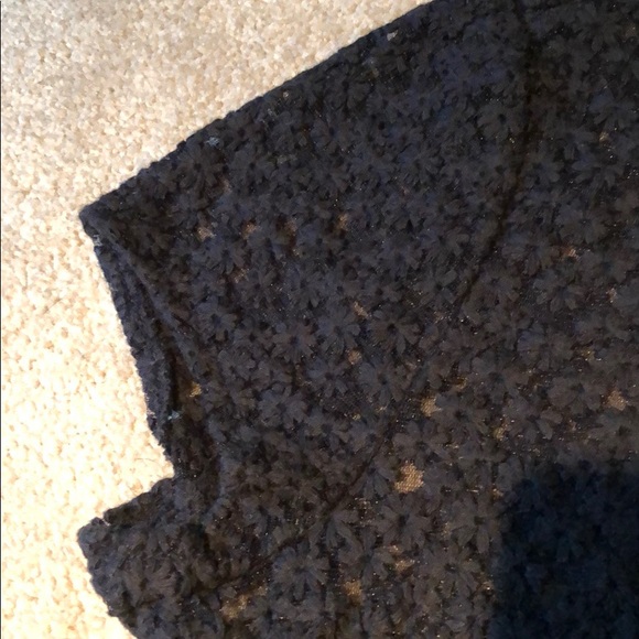 Loft NWOT L black top, embroidered black flowers. - Picture 3 of 6